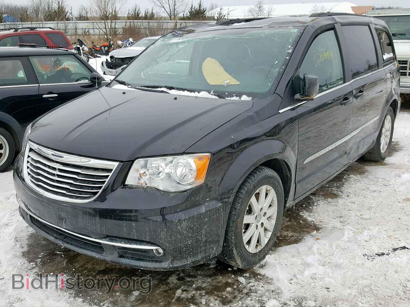 2014 CHRYSLER TOWN & COU - VIN: 2C4RC1BG3ER346538 - Фото 2