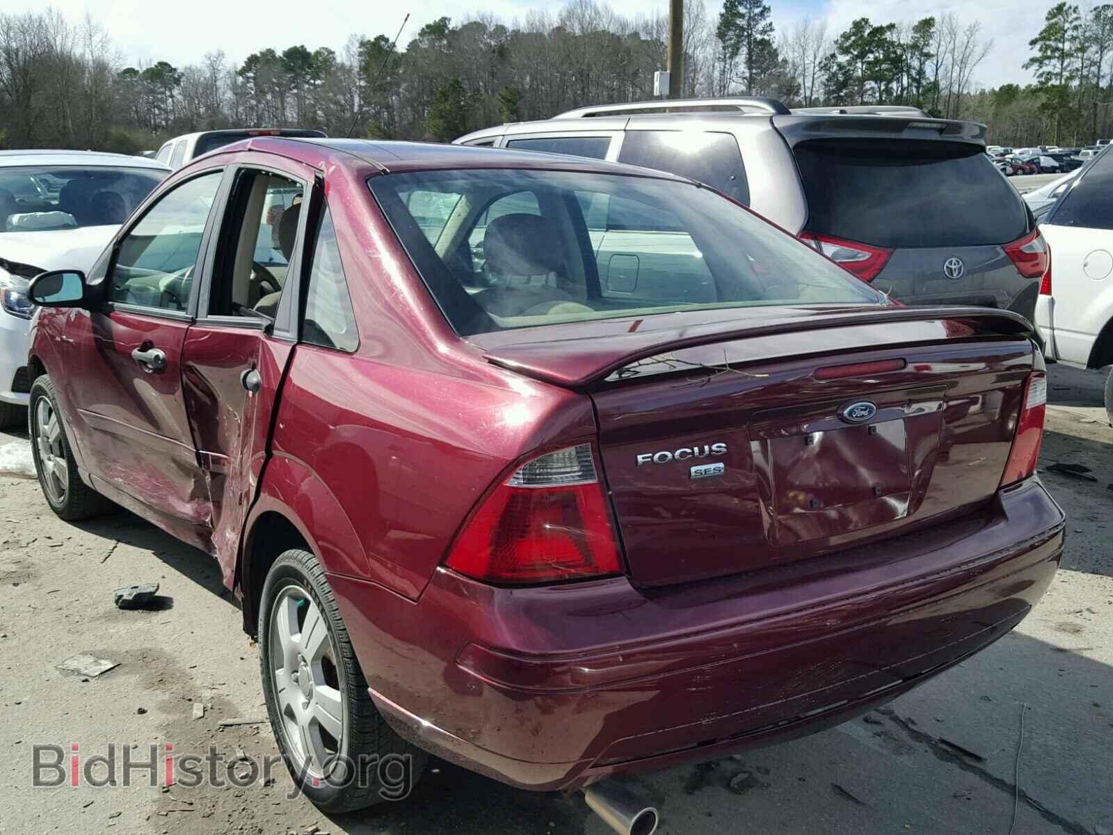 2007 FORD FOCUS - VIN: 1FAFP34N97W142728 - Фото 3