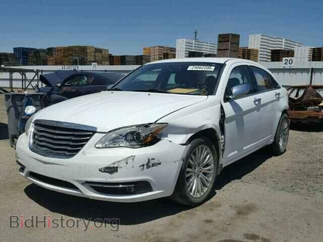 2011 CHRYSLER 200 - VIN: 1C3BC2FG4BN618724 - Фото 2