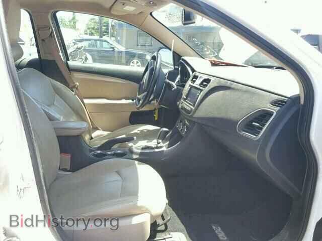 2011 CHRYSLER 200 - VIN: 1C3BC2FG4BN618724 - Фото 5
