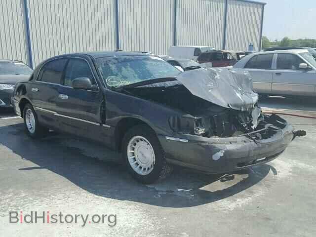 Photo 1LNHM81W9YY846371 - LINCOLN TOWNCAR 2000