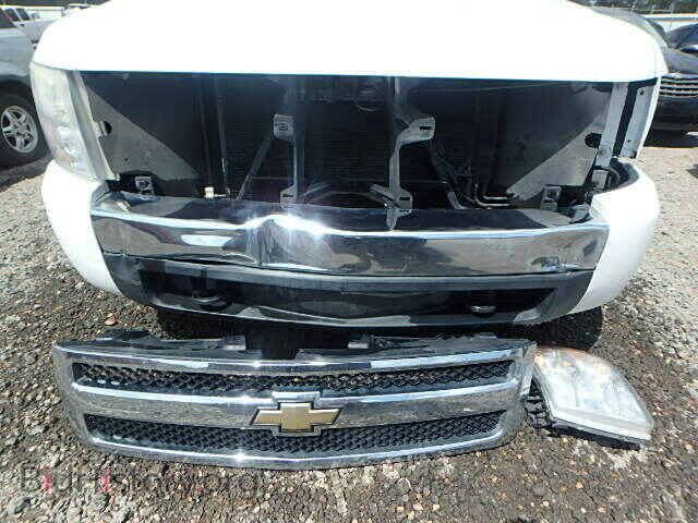 2008 CHEVROLET SILVERADO - VIN: 2GCEC19C281158565 - Фото 10