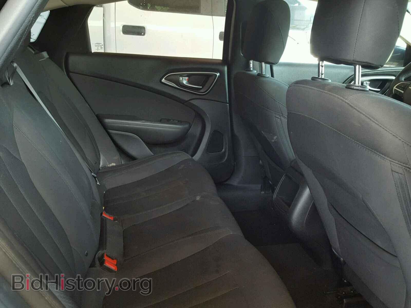 2016 CHRYSLER 200 - VIN: 1C3CCCAB7GN128081 - Фото 6