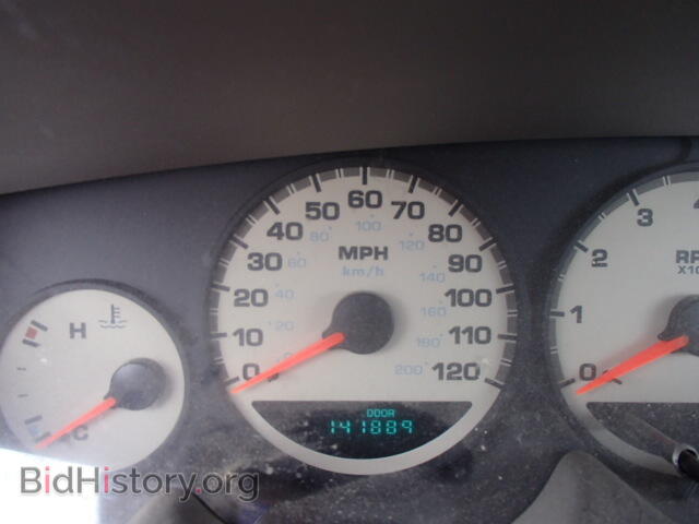 2000 DODGE NEON - VIN: 1B3ES46C5YD871586 - Фото 8