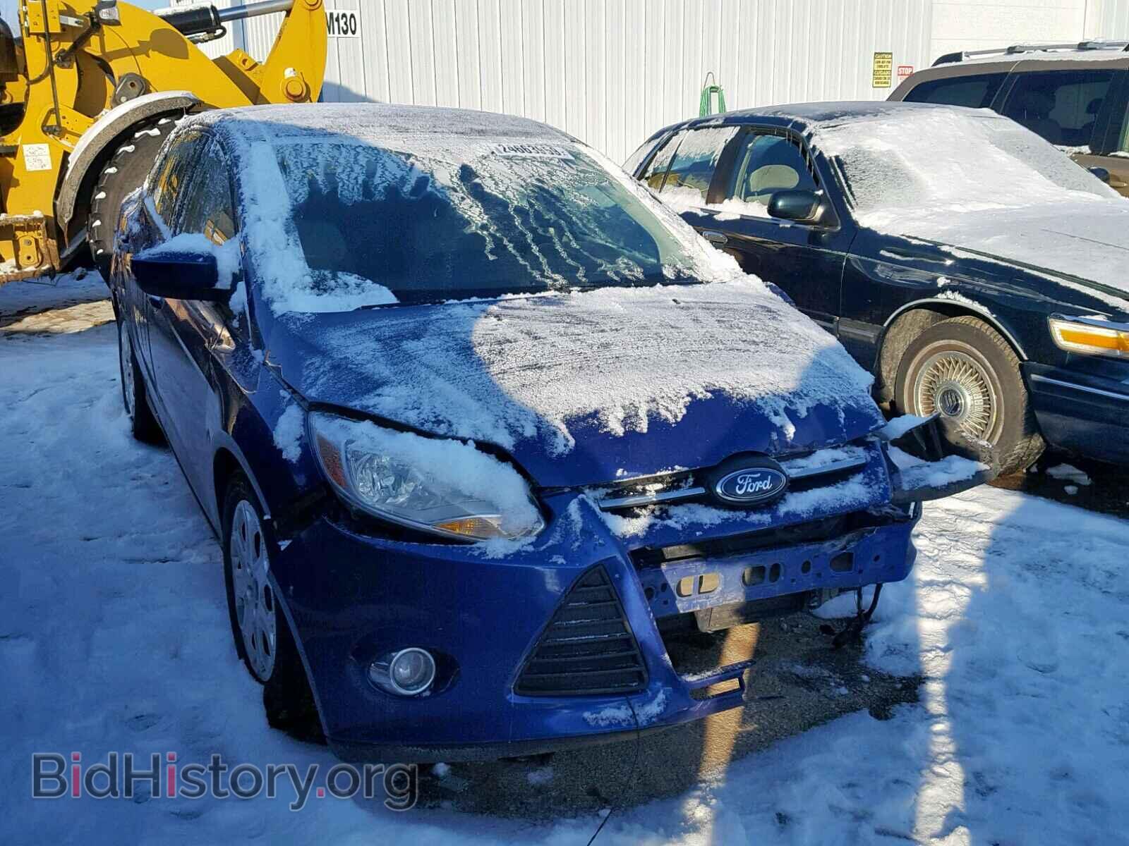 Photo 1FAHP3F21CL235816 - FORD FOCUS SE 2012