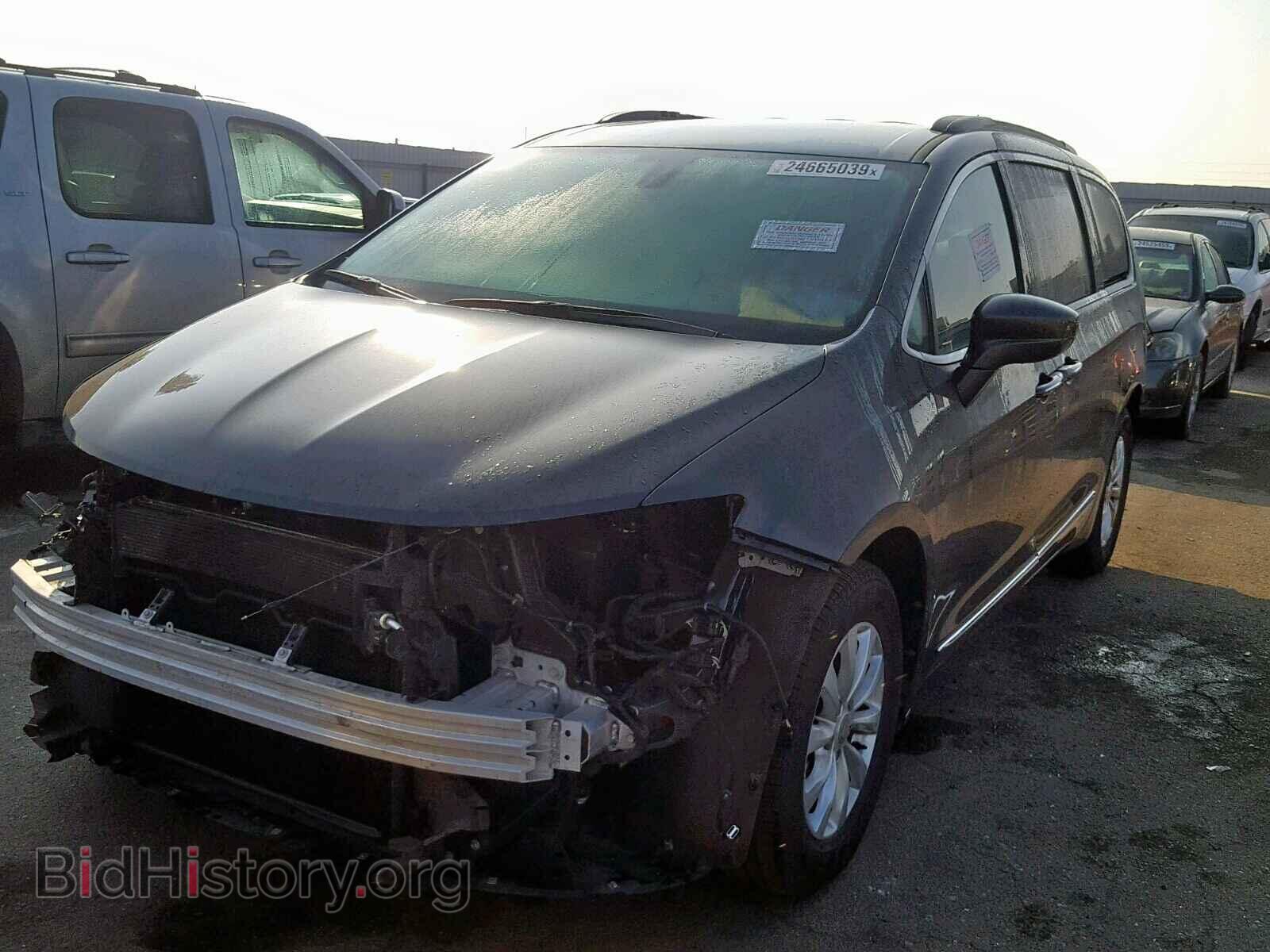 2017 CHRYSLER PACIFICA T - VIN: 2C4RC1BGXHR503602 - Photo 2
