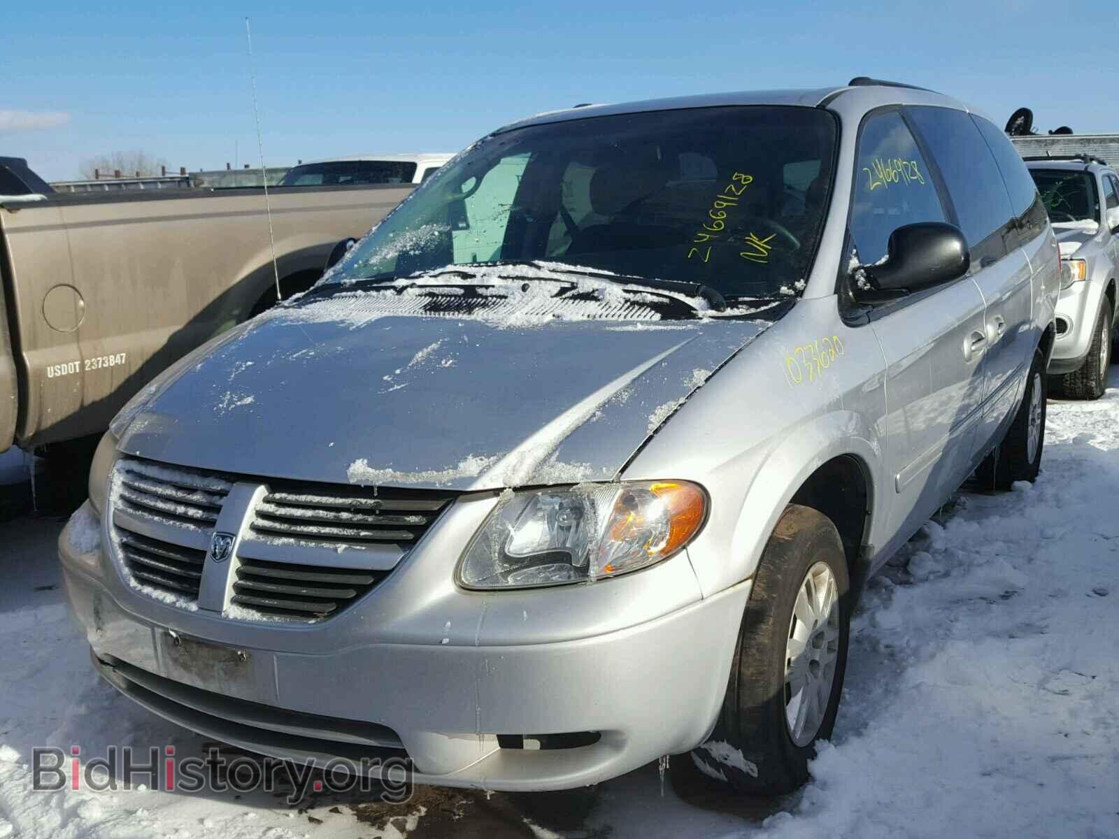 2005 DODGE CARAVAN - VIN: 2D4GP24R95R379367 - Фото 2