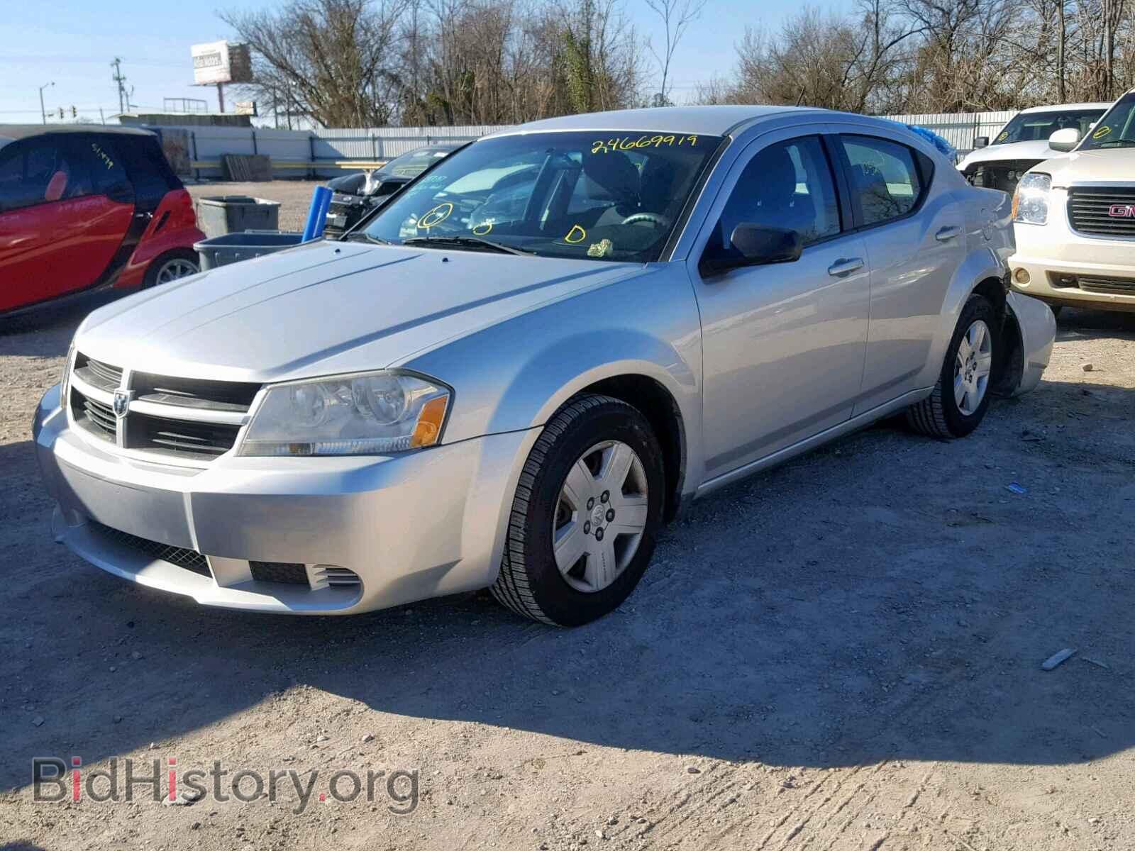 2010 DODGE AVENGER - VIN: 1B3CC4FB7AN181818 - Фото 2
