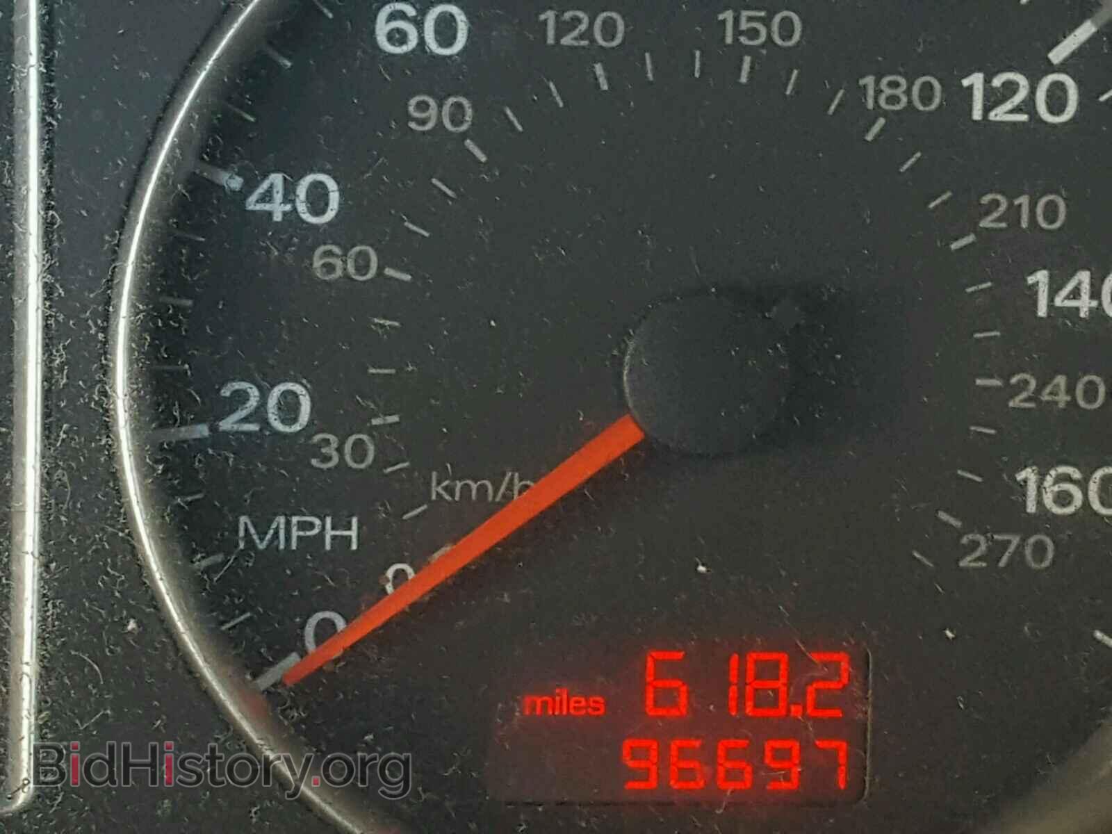 2008 AUDI A4 - VIN: WAUDF78E38A064500 - Фото 8