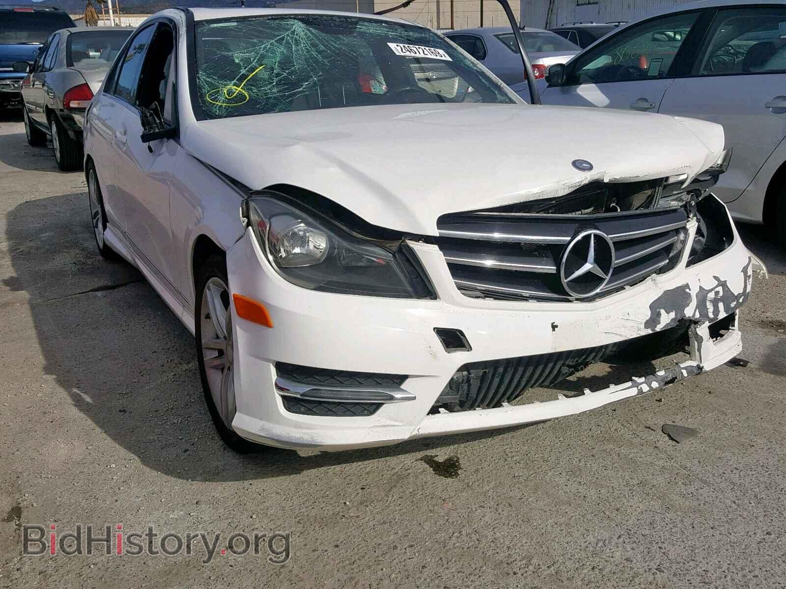 Фотография WDDGF4HB7EA951152 - MERCEDES-BENZ C 250 2014