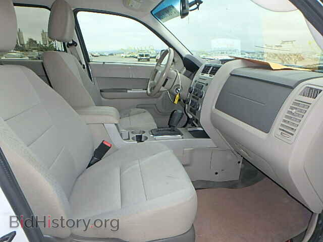 2011 FORD ESCAPE - VIN: 1FMCU9D75BKB74422 - Photo 5
