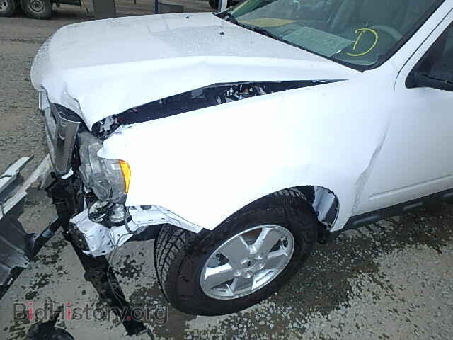 2011 FORD ESCAPE - VIN: 1FMCU9D75BKB74422 - Photo 10