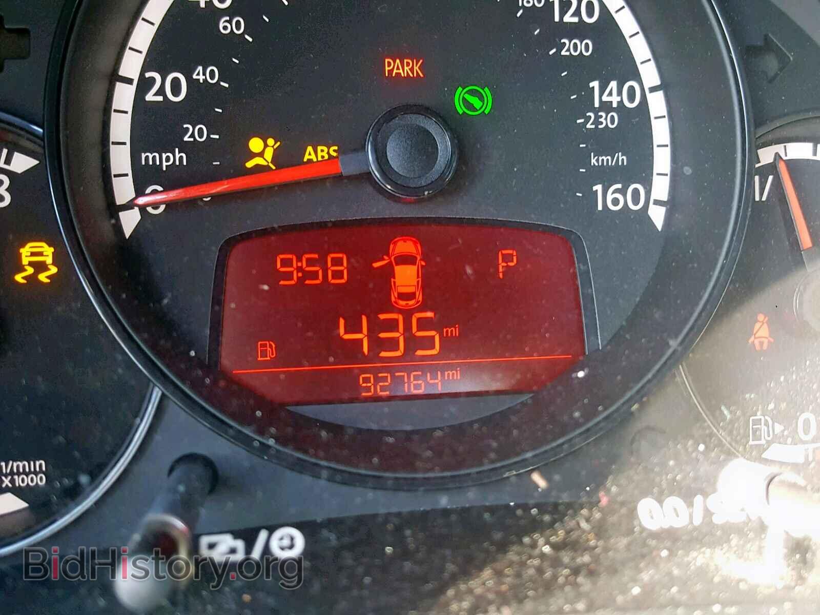2013 VOLKSWAGEN BEETLE - VIN: 3VWFP7AT3DM637729 - Фото 8