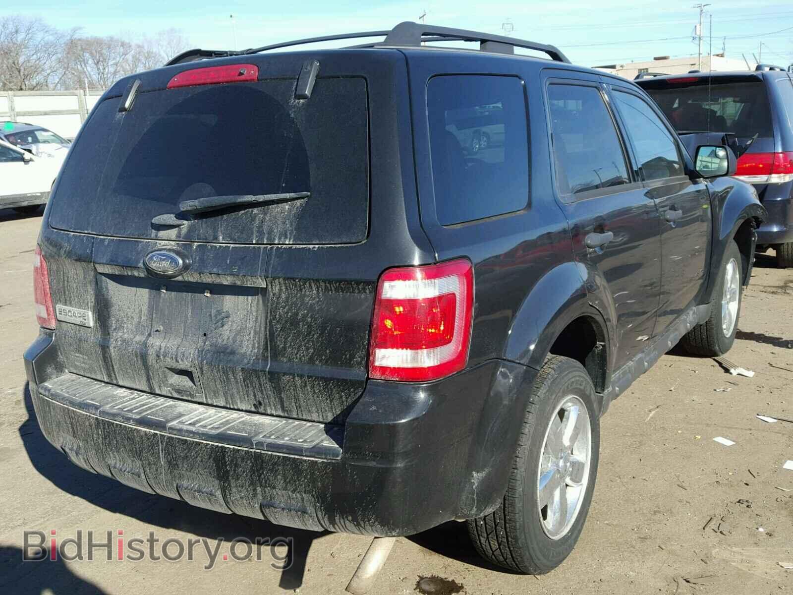2011 FORD ESCAPE - VIN: 1FMCU9D77BKC01264 - Фото 4