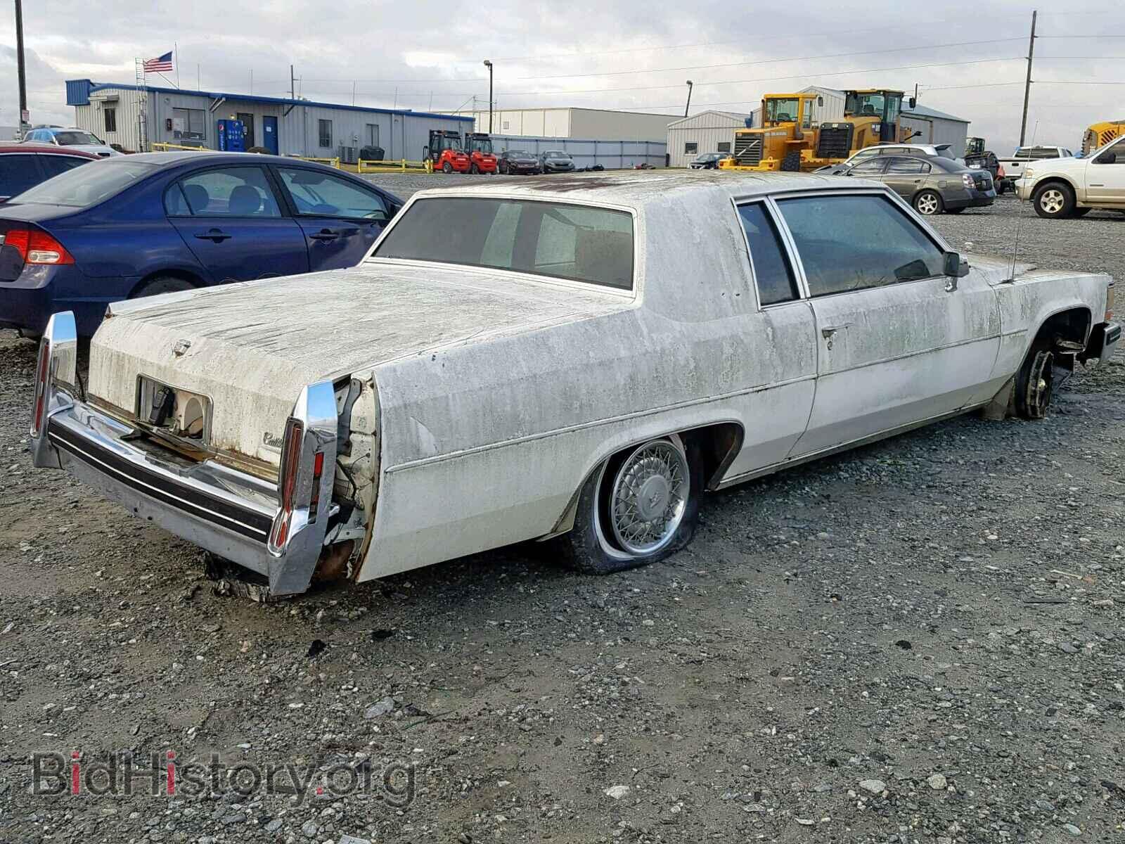 1984 CADILLAC DEVILLE - VIN: 1G6AM4782E9149897 - Photo 4