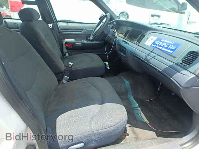 2000 FORD CROWN VIC - VIN: 2FAFP71W3YX162449 - Фото 5