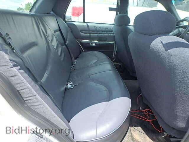 2000 FORD CROWN VIC - VIN: 2FAFP71W3YX162449 - Фото 6