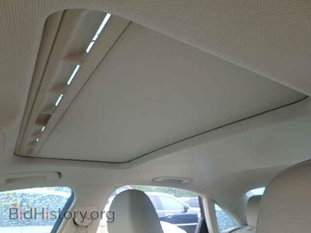 2011 AUDI A4 - VIN: WAUEFAFL0BN044403 - Фото 9