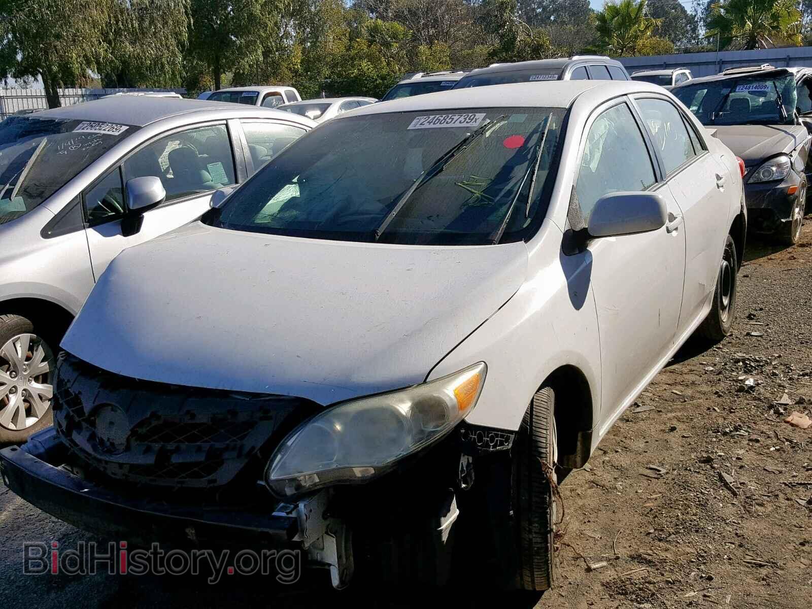 2011 TOYOTA COROLLA BA - VIN: 2T1BU4EE8BC586755 - Фото 2