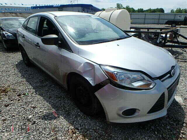 Photo 1FADP3E24DL379569 - FORD FOCUS 2013