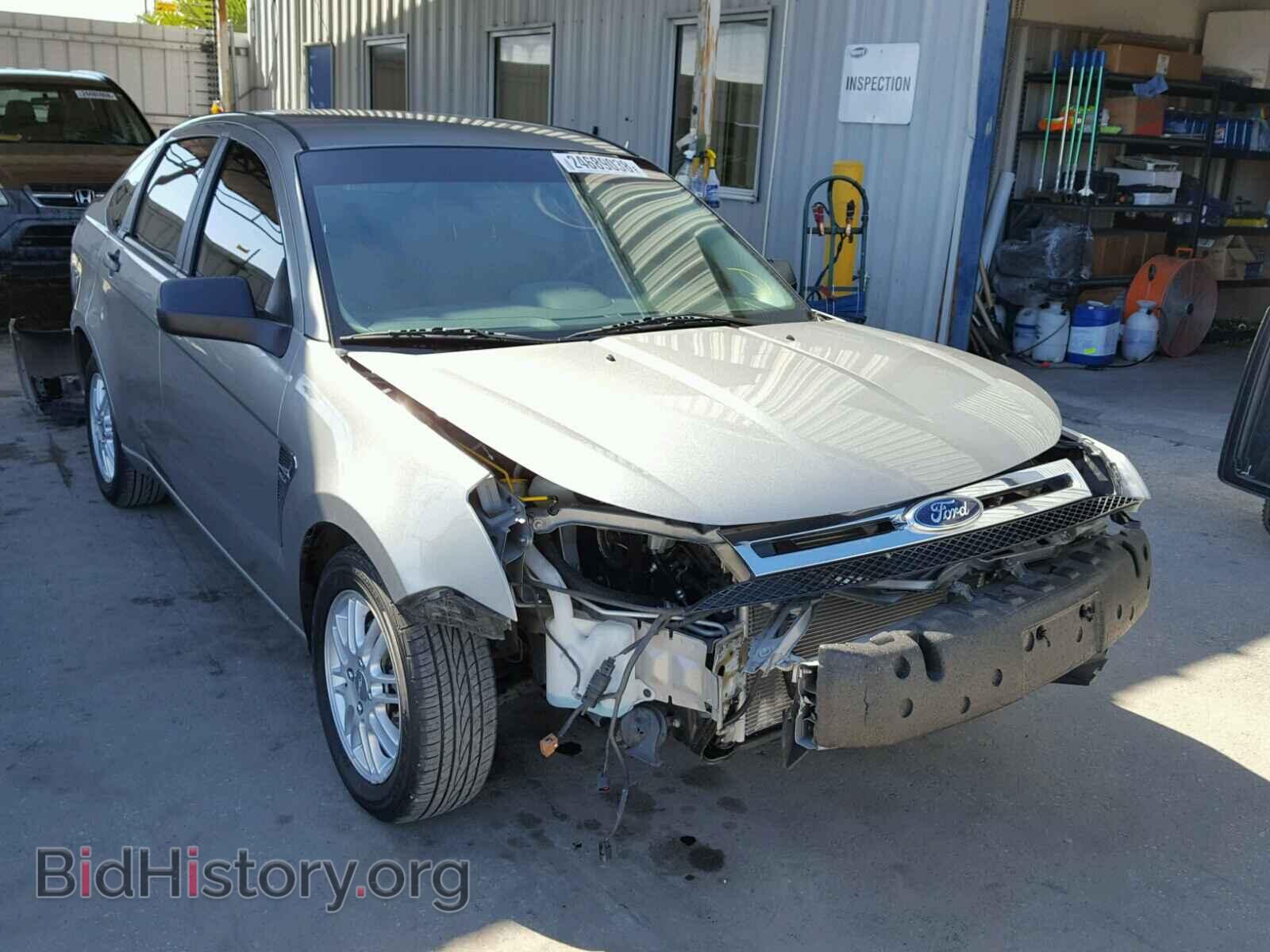 Фотография 1FAHP35N48W150292 - FORD FOCUS 2008