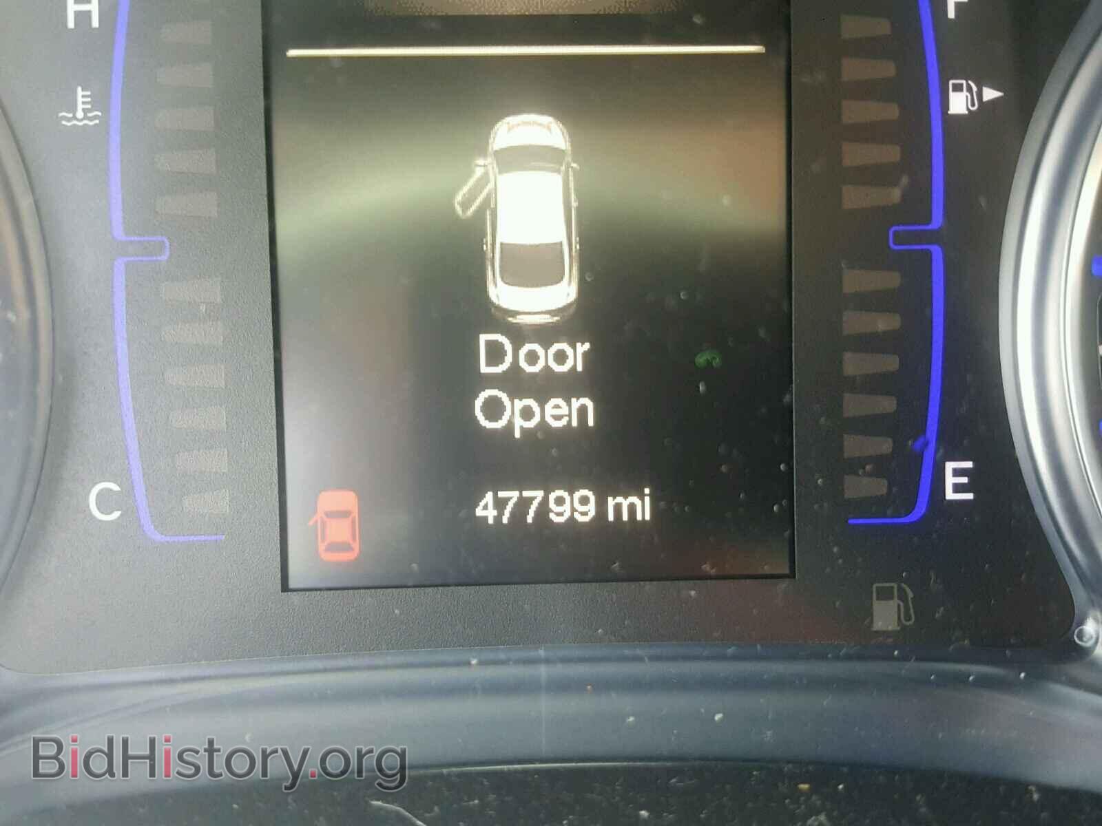 2015 CHRYSLER 200 - VIN: 1C3CCCAB9FN520848 - Фото 8