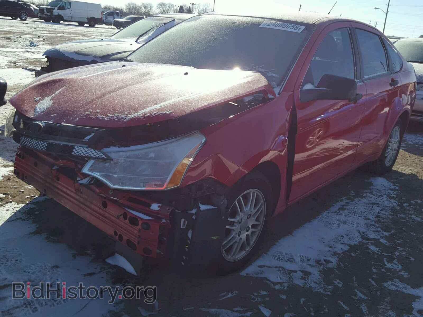 2008 FORD FOCUS - VIN: 1FAHP35N38W219151 - Фото 2