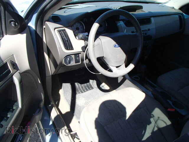 2008 FORD FOCUS - VIN: 1FAHP35N88W120308 - Фото 9