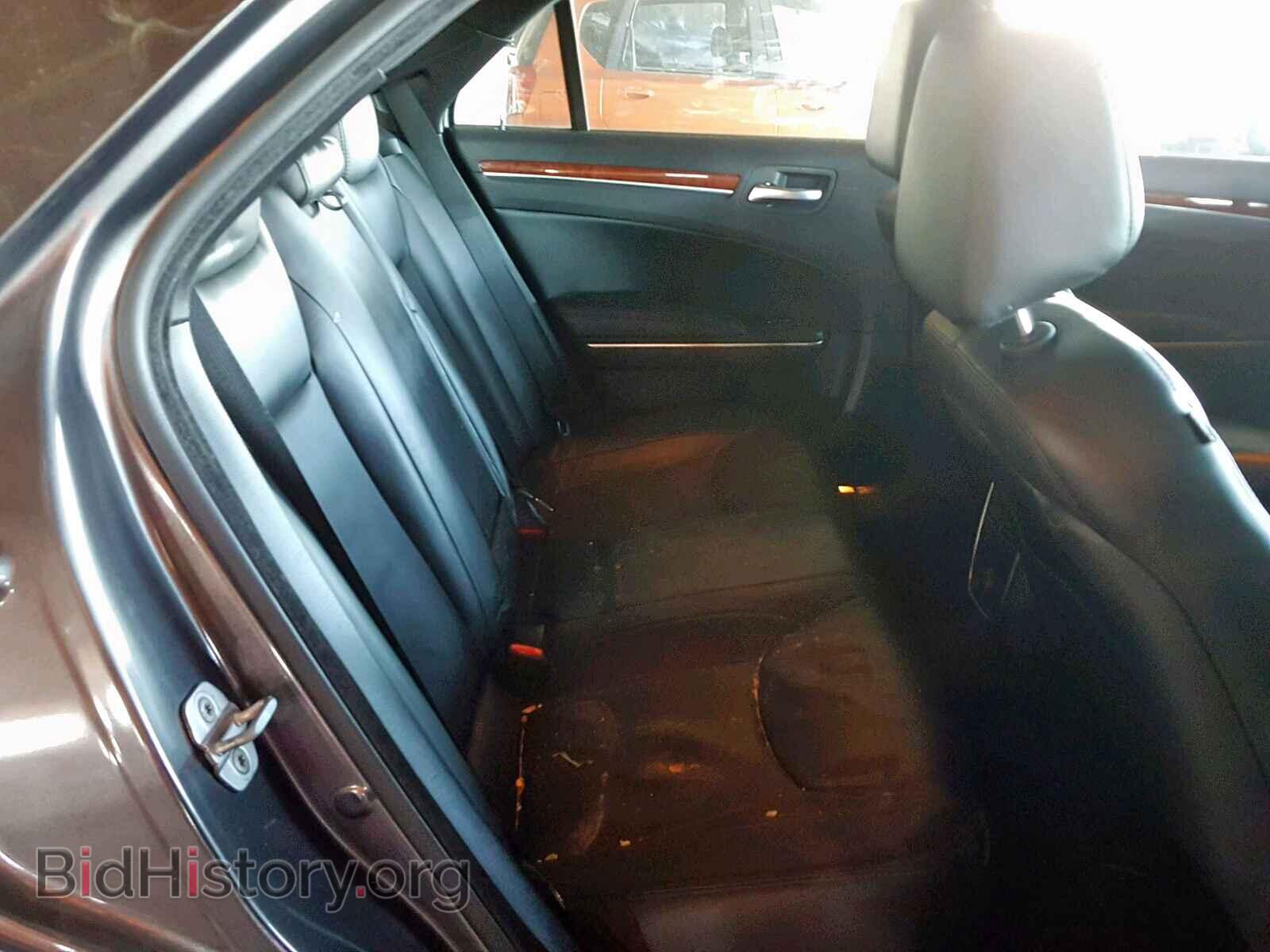 2013 CHRYSLER 300 - VIN: 2C3CCAAG0DH556224 - Фото 6