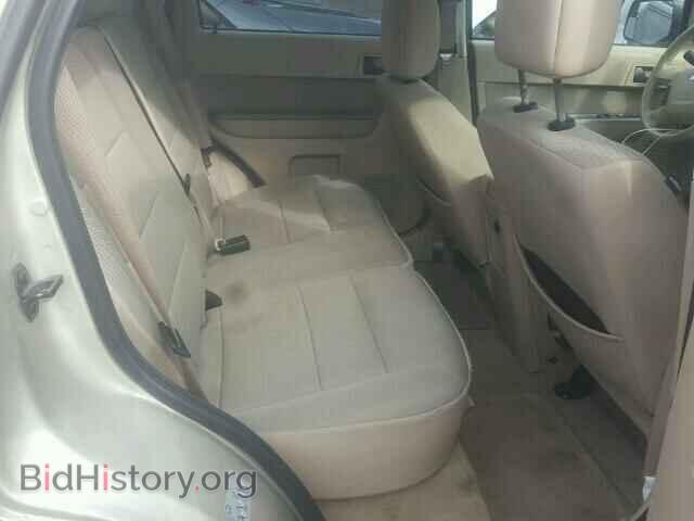 2011 FORD ESCAPE - VIN: 1FMCU0D70BKA47069 - Photo 6