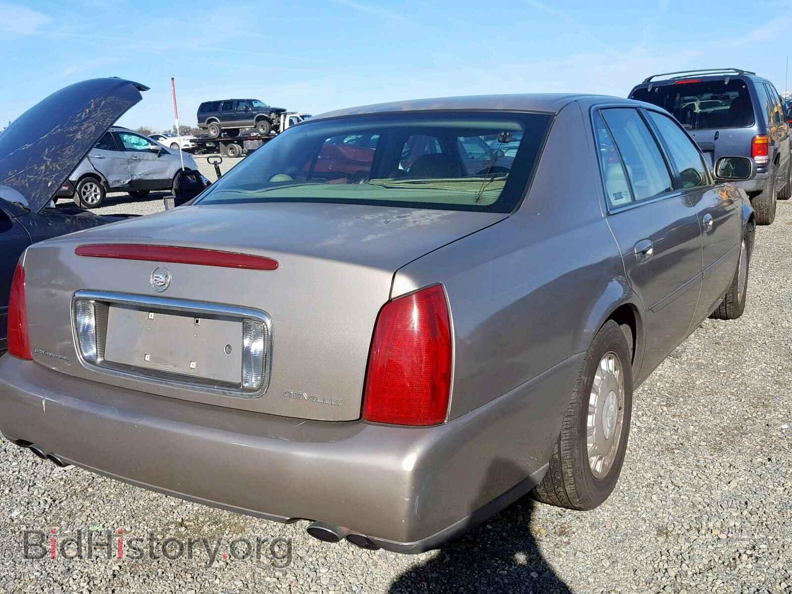 2002 CADILLAC DEVILLE - VIN: 1G6KD57Y32U267461 - Photo 4