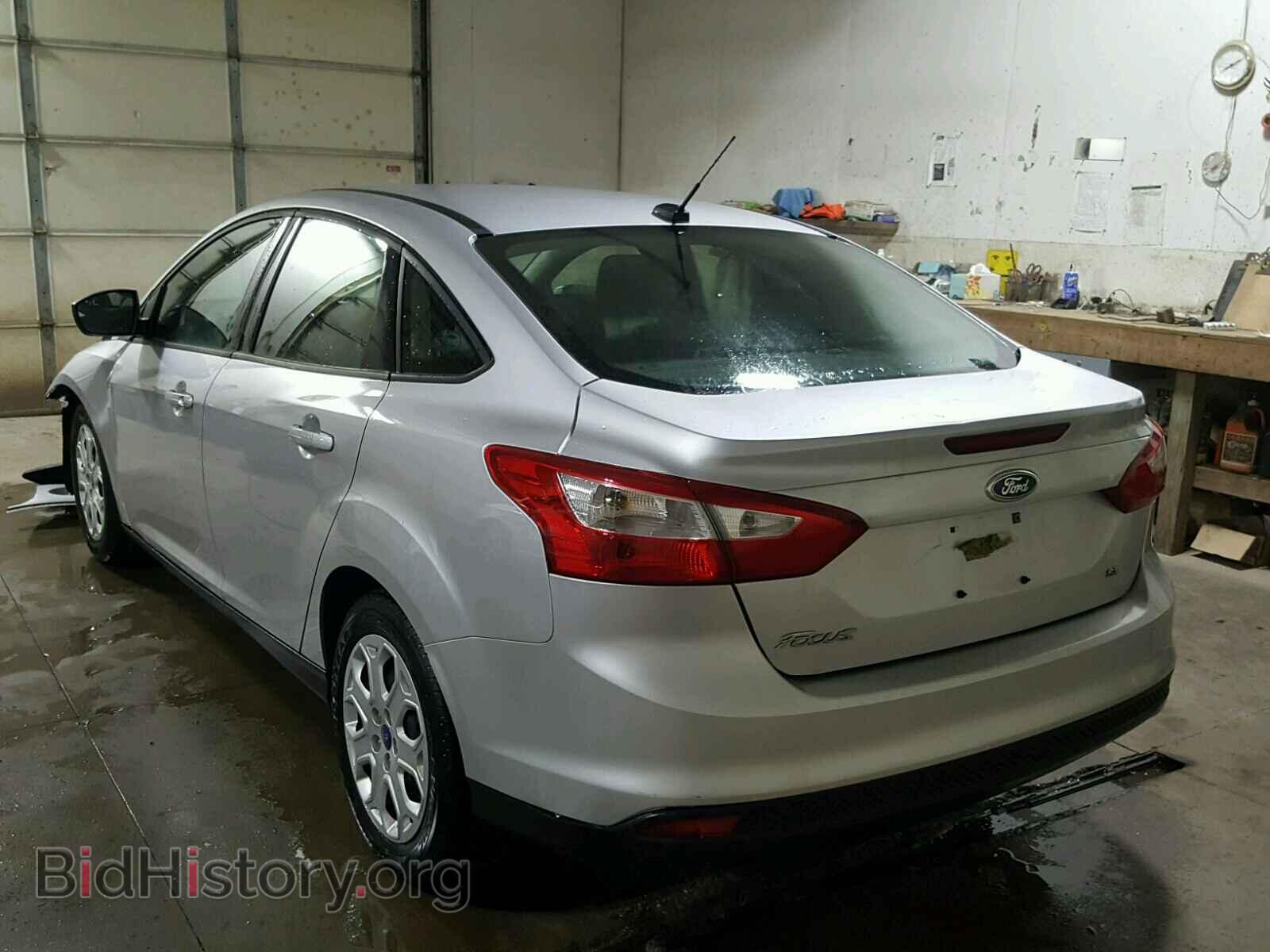 2012 Ford FOCUS (VIN 1FAHP3F24CL349440) — фото 3 из 10