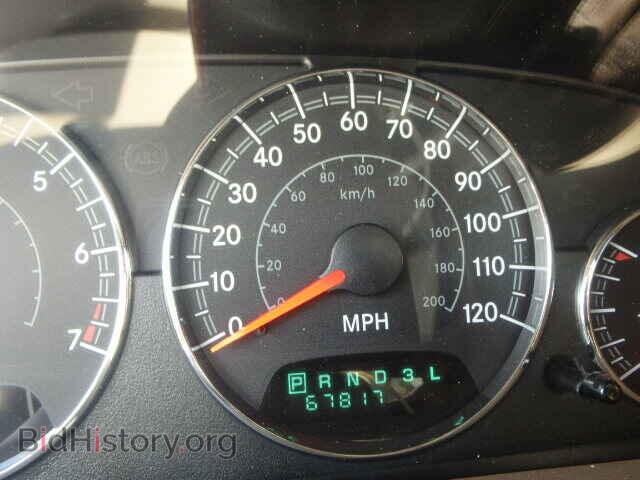 2004 CHRYSLER SEBRING - VIN: 1C3EL55R34N409673 - Фото 8