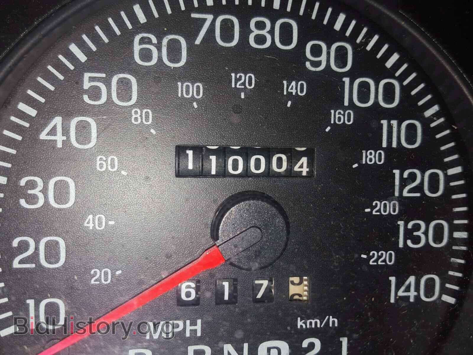 2000 FORD CROWN VIC - VIN: 2FAFP71W1YX106400 - Фото 8