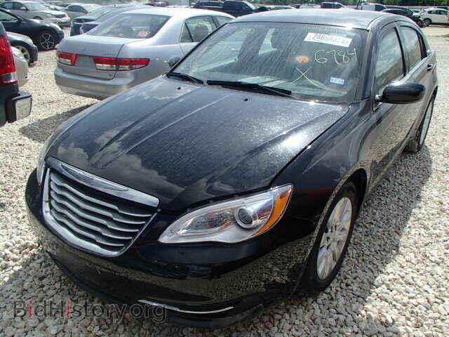 2013 CHRYSLER 200 - VIN: 1C3CCBAB4DN646784 - Фото 2