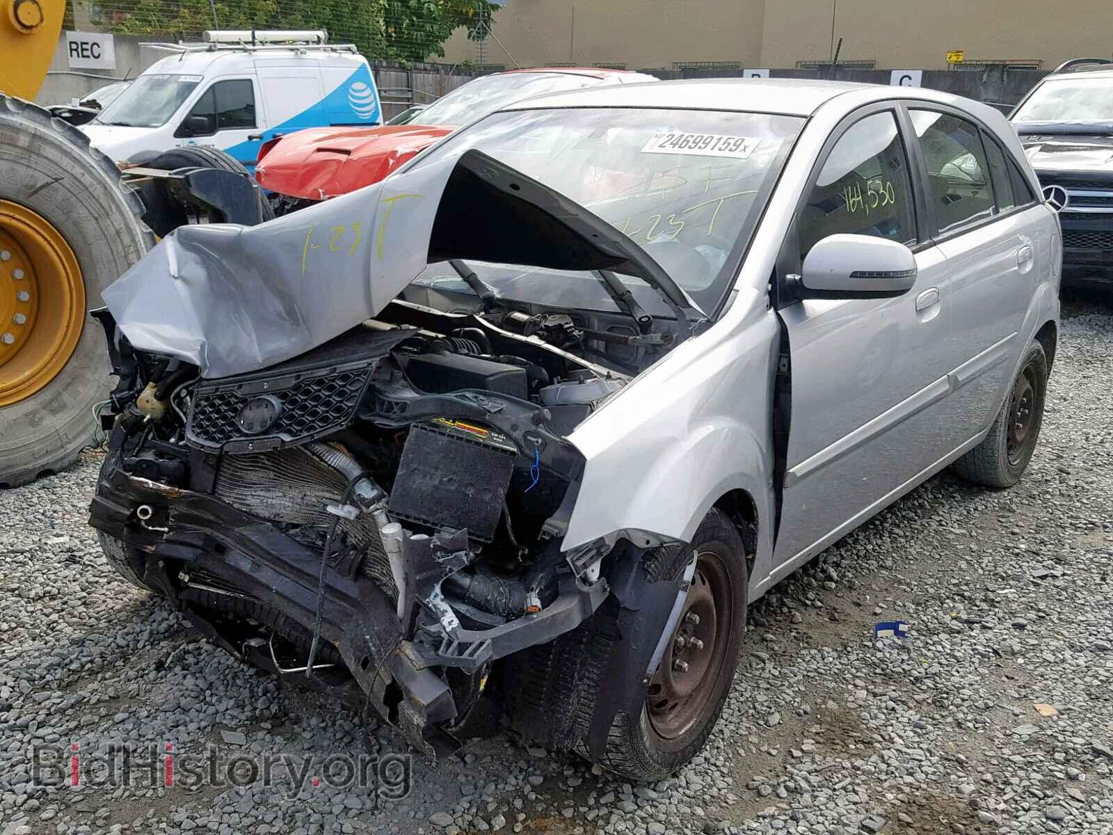 2011 KIA RIO BASE - VIN: KNADH5A36B6827501 - Фото 2