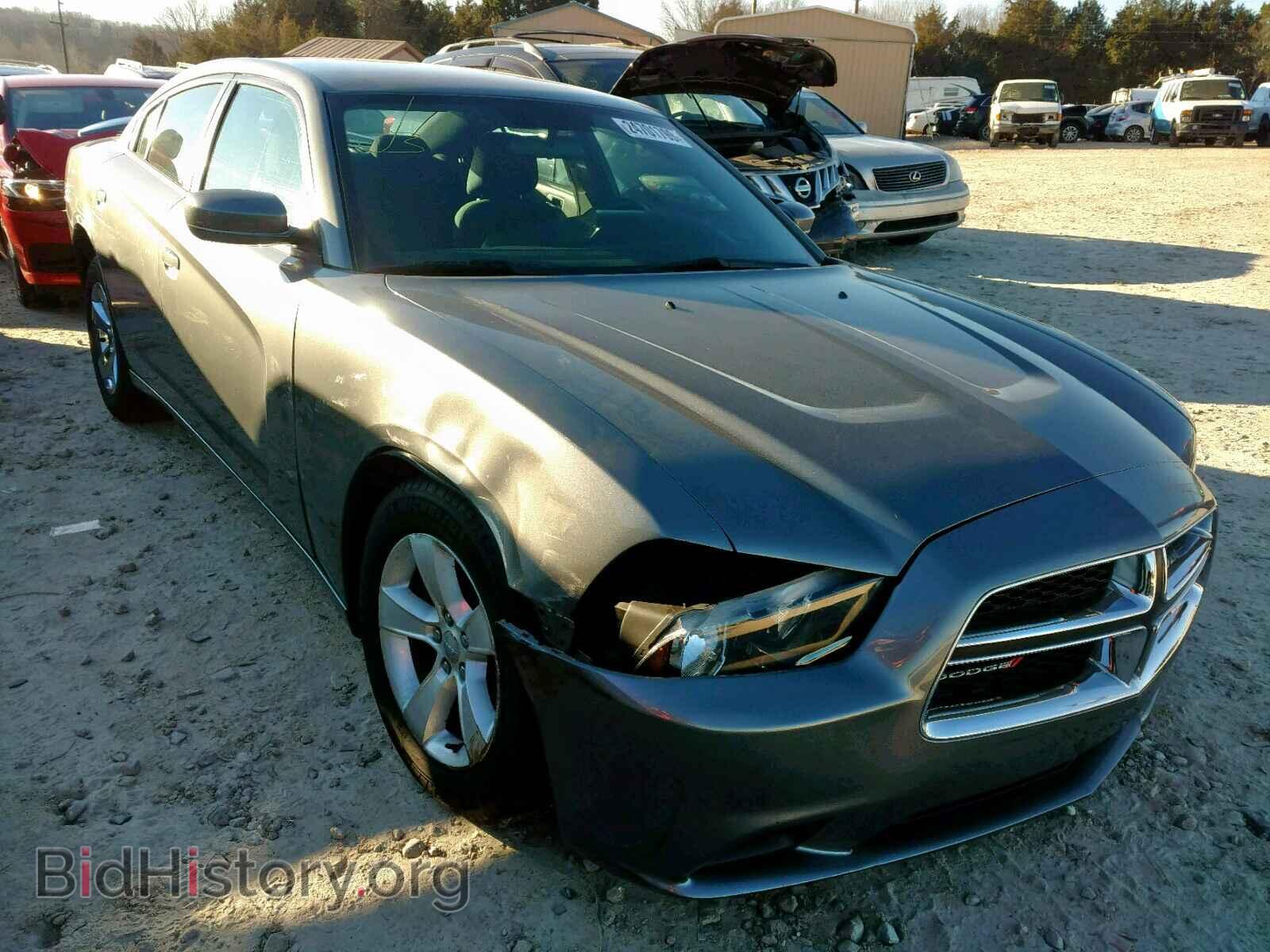 Photo  - DODGE CHARGER 2012