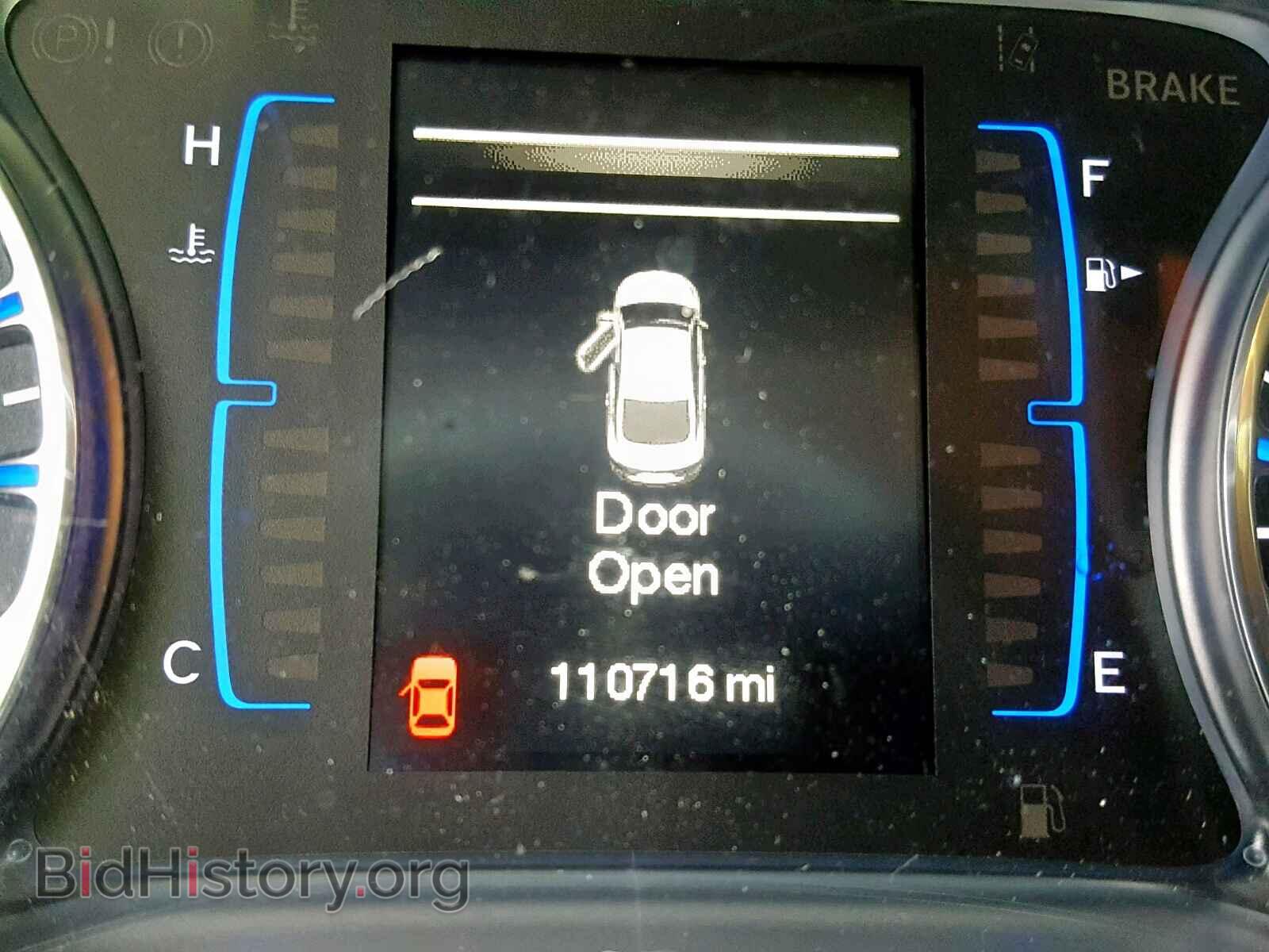 2015 CHRYSLER 200 - VIN: 1C3CCCAB0FN743554 - Photo 8