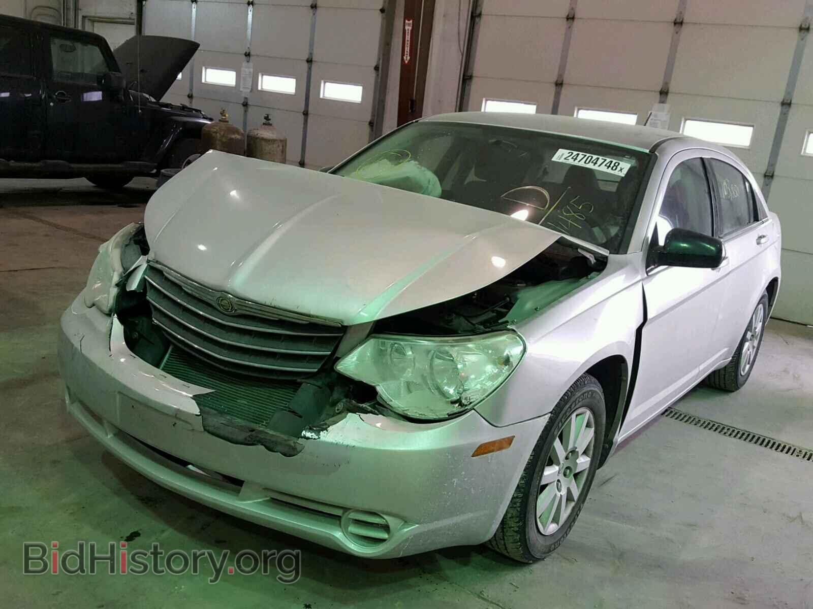 2010 CHRYSLER SEBRING - VIN: 1C3CC4FB0AN211485 - Фото 2