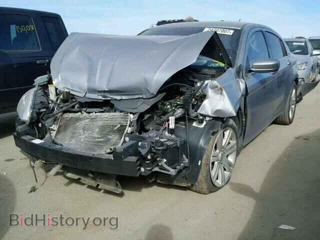 2013 CHRYSLER 200 - VIN: 1C3CCBAB0DN705958 - Фото 2