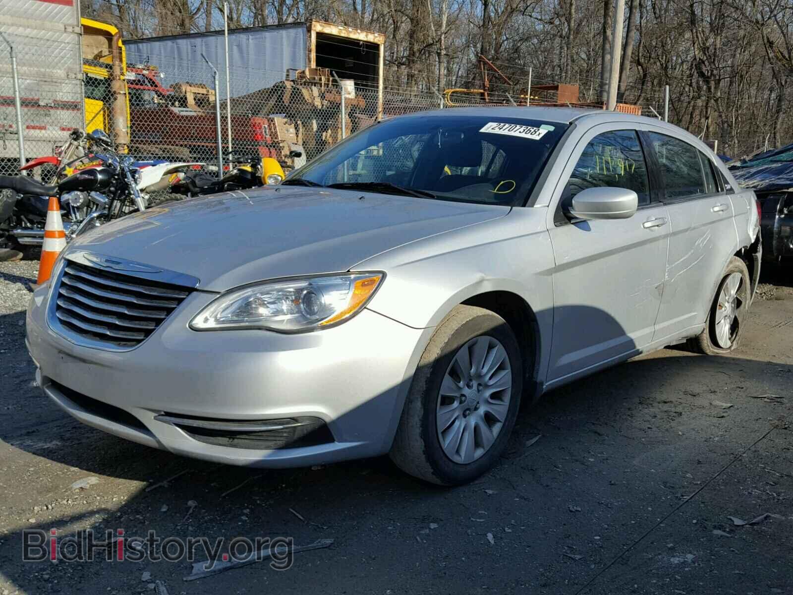 2012 CHRYSLER 200 - VIN: 1C3CCBAB3CN282677 - Photo 2