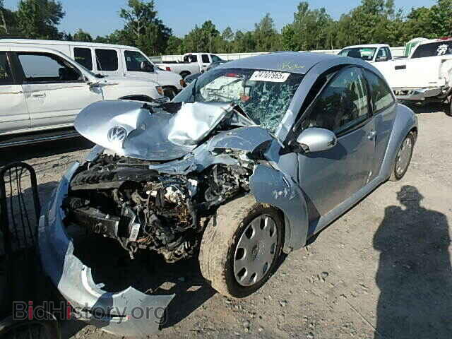 2010 VOLKSWAGEN BEETLE - VIN: 3VWPG3AG5AM008601 - Фото 2