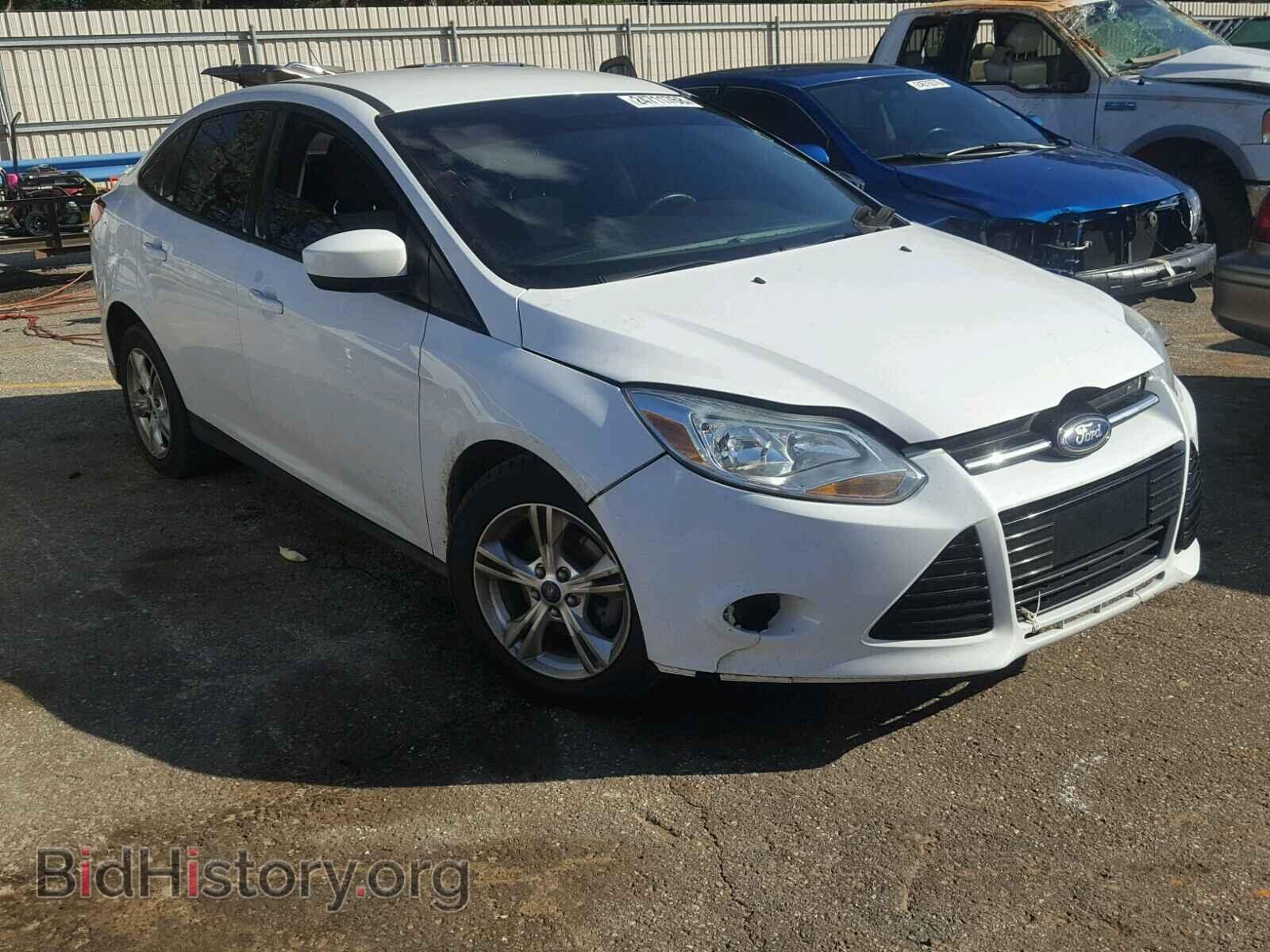 Photo 1FAHP3F29CL282401 - FORD FOCUS 2012