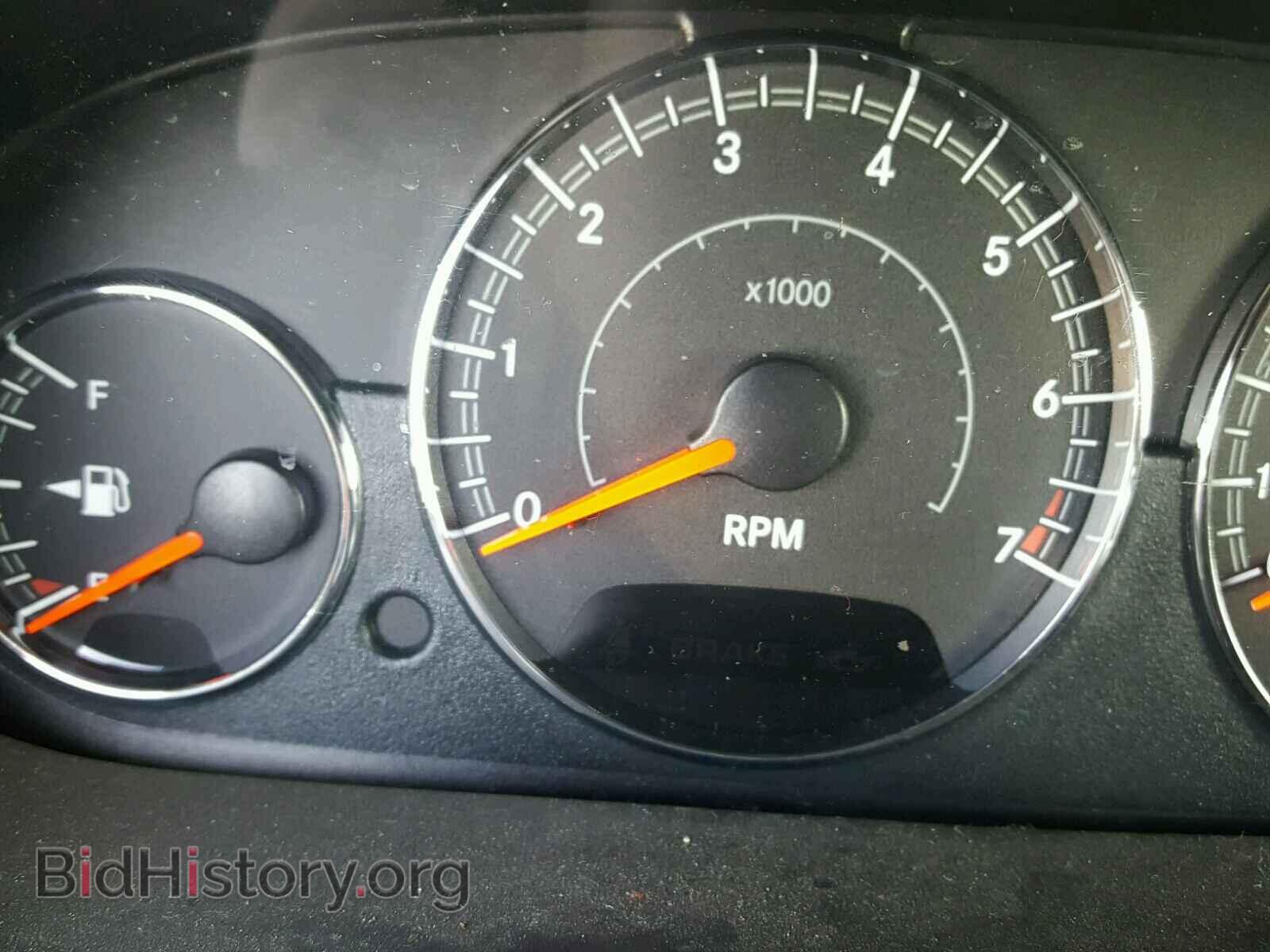 2004 CHRYSLER SEBRING - VIN: 1C3EL46X74N381139 - Фото 8