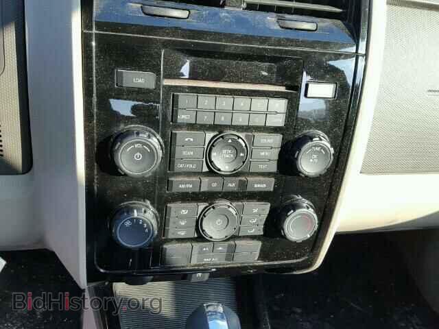 2010 MAZDA TRIBUTE - VIN: 4F2CY9C75AKM06588 - Фото 9