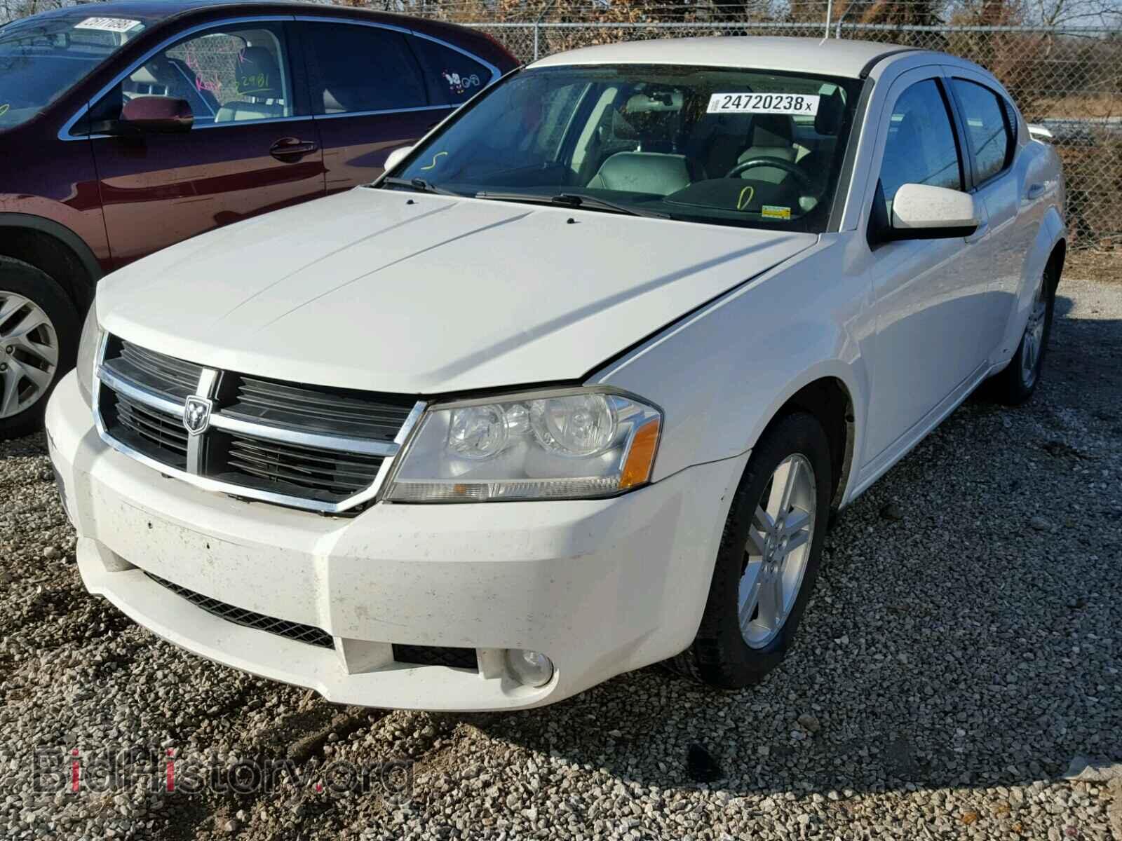 2010 DODGE AVENGER - VIN: 1B3CC5FB6AN209842 - Фото 2