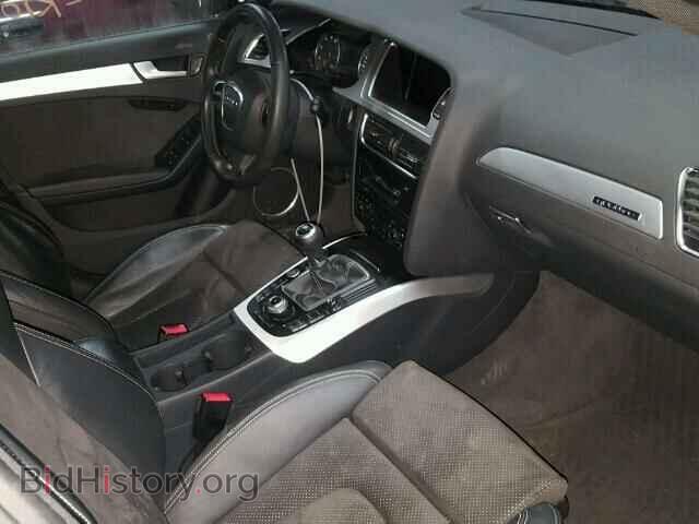 2011 AUDI A4 - VIN: WAUMFCFL7BN042204 - Фото 5