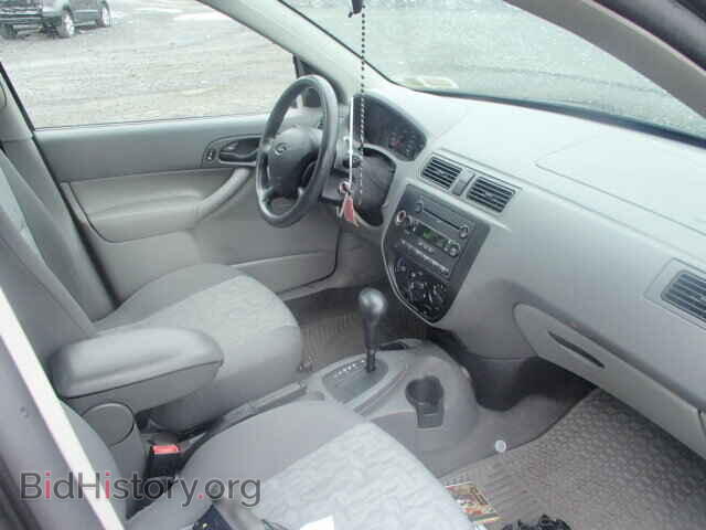 2005 FORD FOCUS - VIN: 1FAFP34N55W240541 - Фото 5