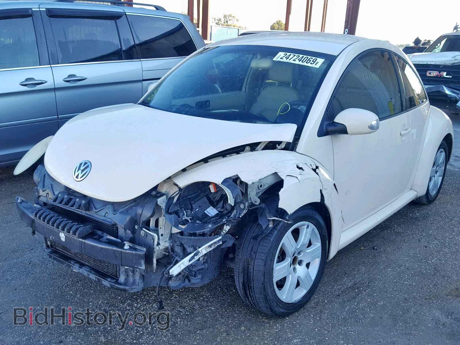 2007 VOLKSWAGEN BEETLE - VIN: 3VWPW31C37M516607 - Фото 2