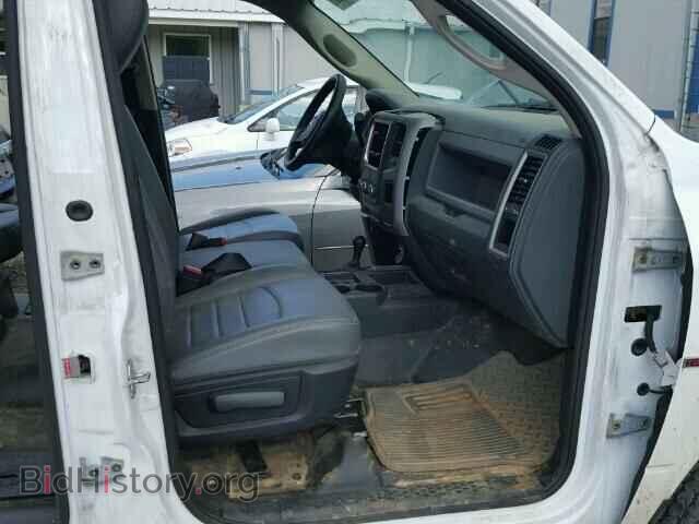 2014 RAM TRUCK - VIN: 3C6UR5CL7EG296364 - Фото 5